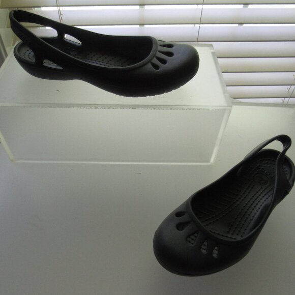 CROCS Slingback Black Ballet Flats – Women’s US 6 * Casual Minimalist Slip-On - Picture 1 of 7